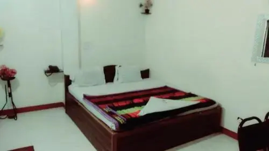 Hotel Shri Gurukripa