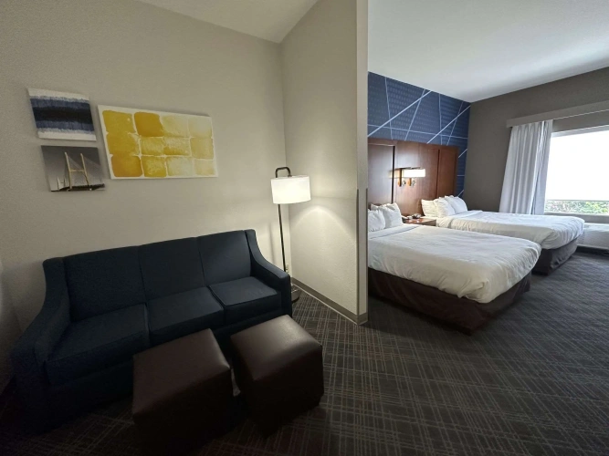 Quadruple Suite