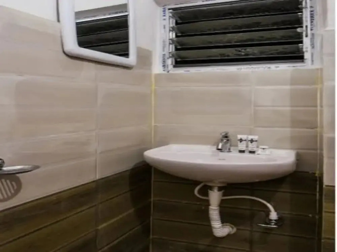 Vp Homes by OYO Rooms
