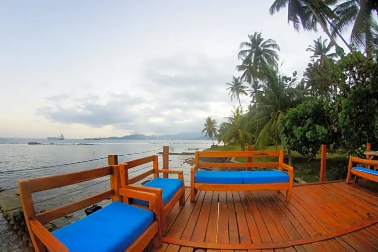 Standard Quadruple Duplex room with view