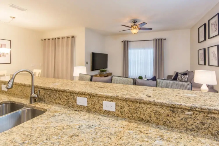 Paradise Palms 2959