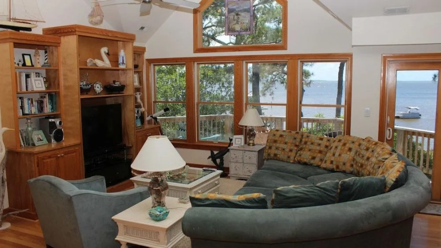 Bay Spray - 6 Br Home