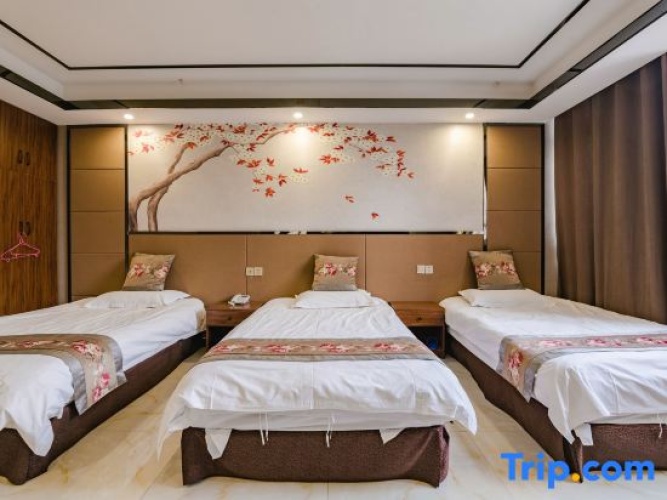 Business Triple room