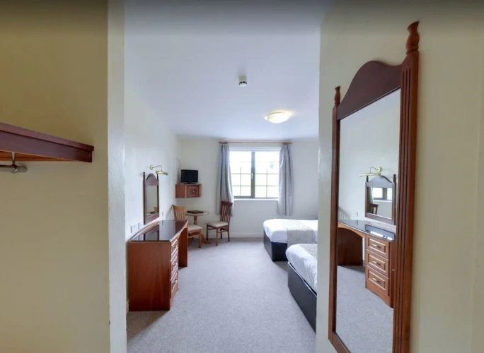 Classic Twin room