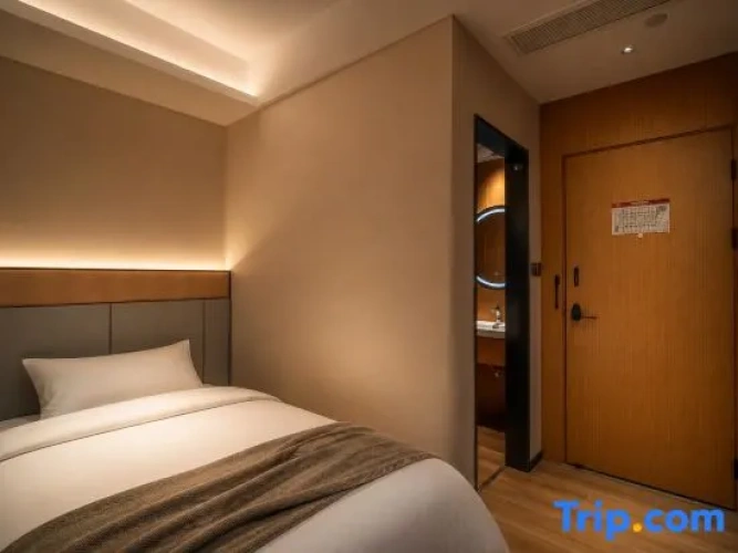 Premium Twin room
