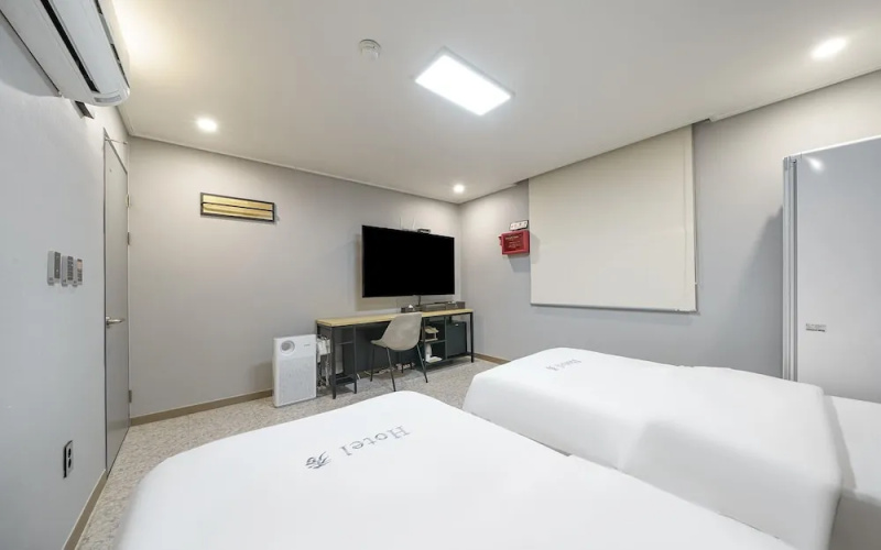 Gwangju Sangmu Su Hotel