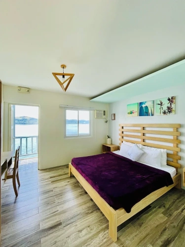 Deluxe Single room with balcony and with sunset view