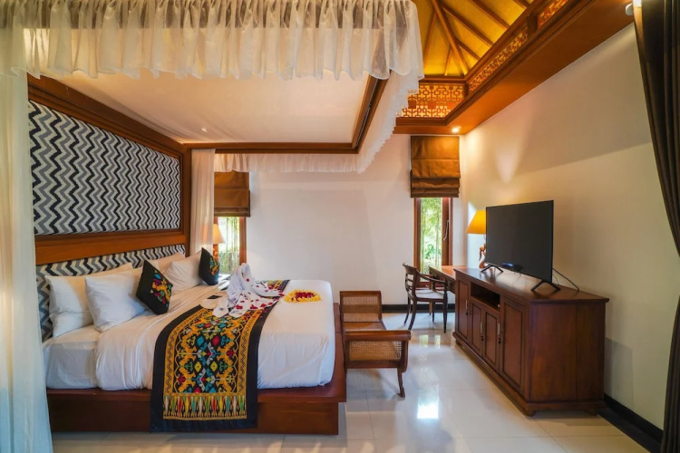 Giri Bhagawan Villas Spa