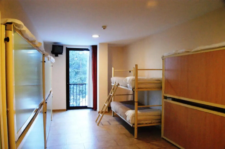 Abrigall Hostel Masella