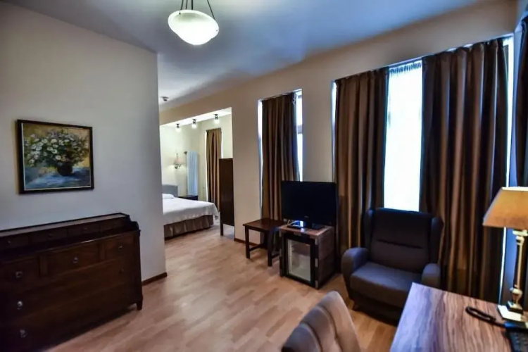 Hotel444