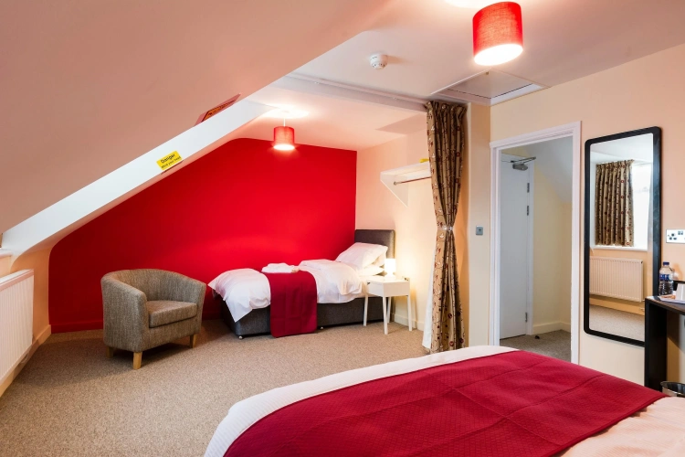 Triple room