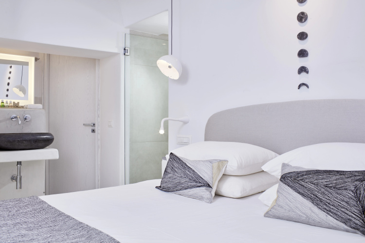 Cosmopolitan Suites