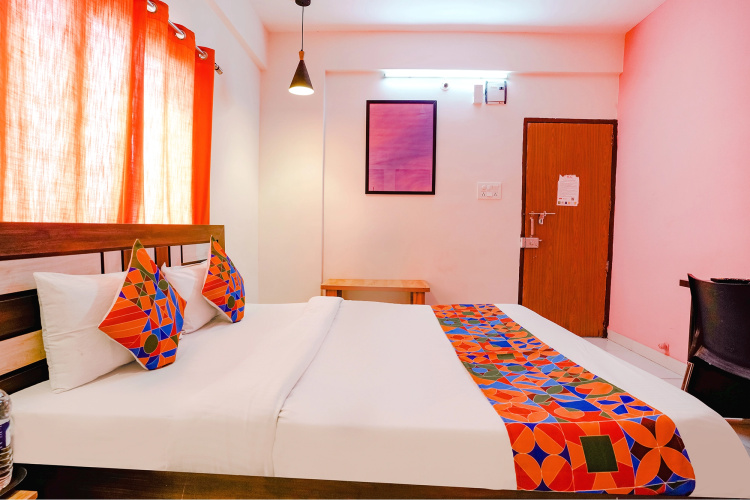 Fabhotel Elegant Stay