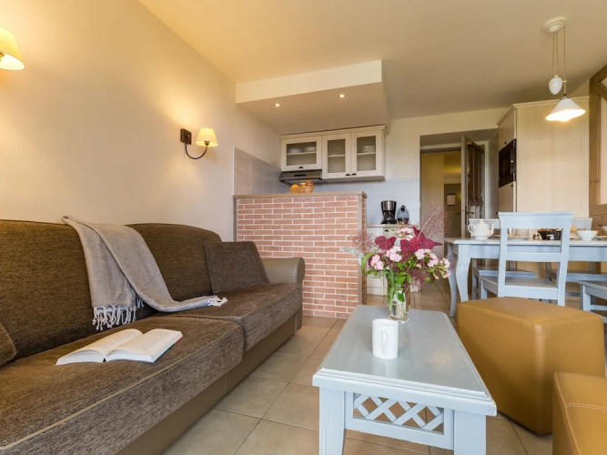 Norman-style apartment with beautyful panoramic views