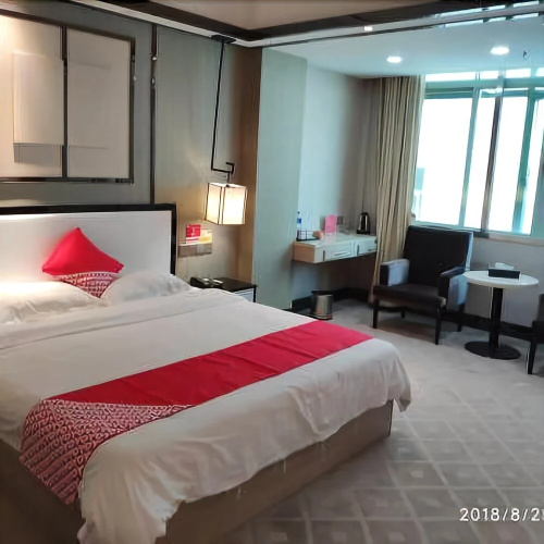 Hanqun Hotel