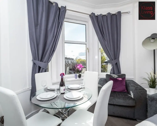 1 Bedroom Apartment