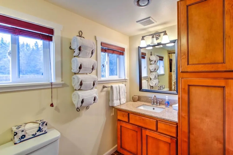 3 Bedrooms Cottage