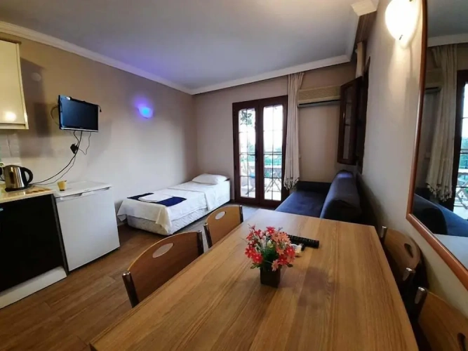 1 Bedroom Apartment with balcony and with sea view