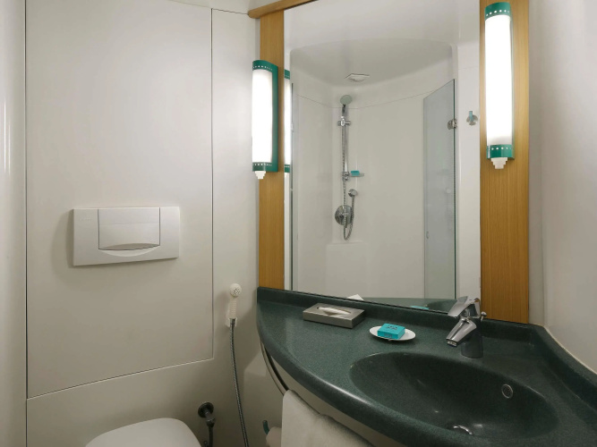 ibis Pune Viman Nagar Hotel