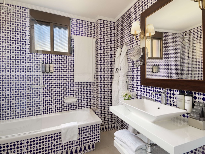 H10 Corregidor Boutique Hotel photo 25