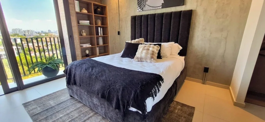 Luxury Suite