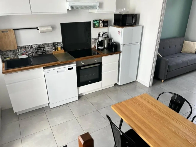 1 Bedroom Apartment
