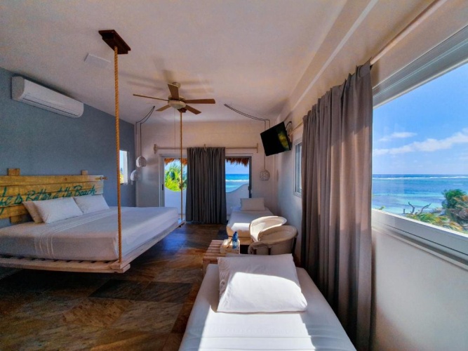 Suite with sea view