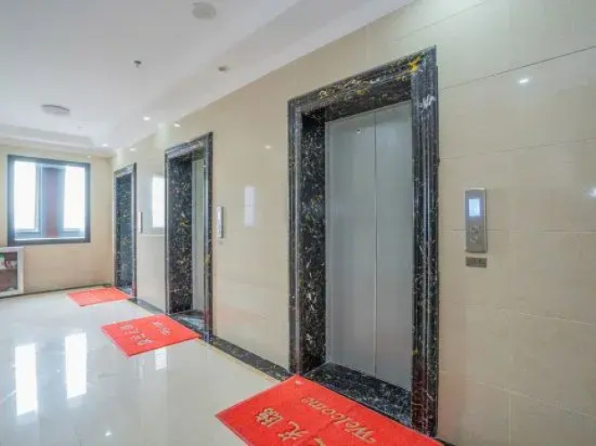 Huatailin Hotel