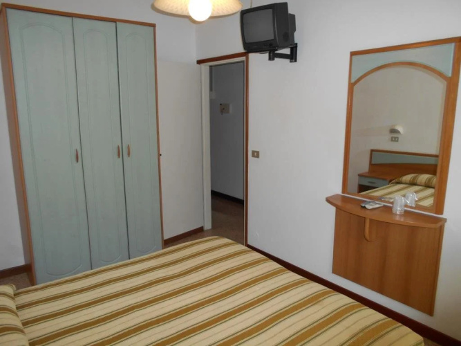 Hotel Sayonara