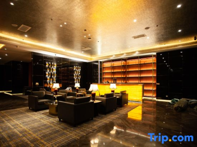 Zhou Run Hotel