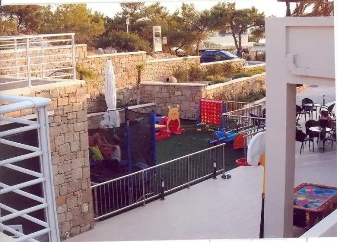 Nikitas 2 Studios