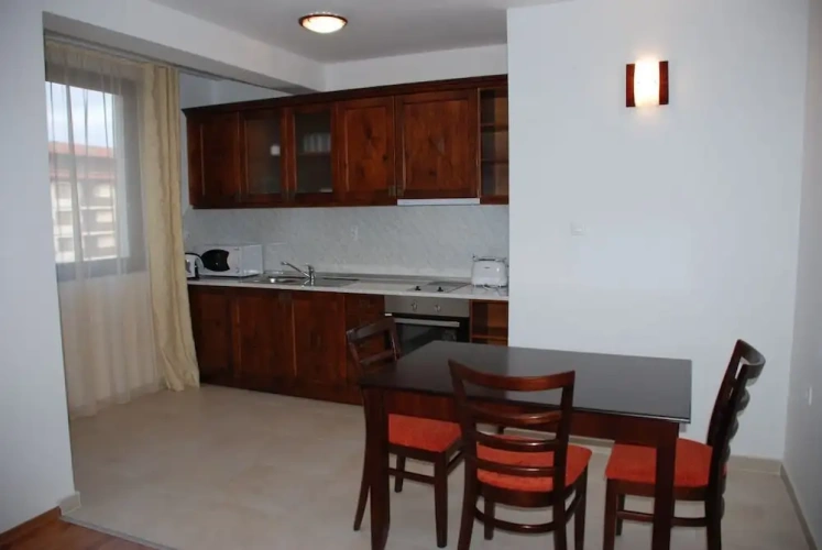 2 Bedrooms Standard Apartment with balcony and with mountain view