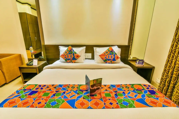 FabHotel GCR Sector 43
