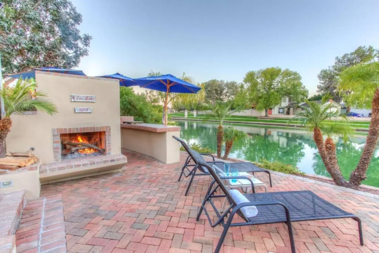 Mesa Lake Front House With Pool and Hot Tub