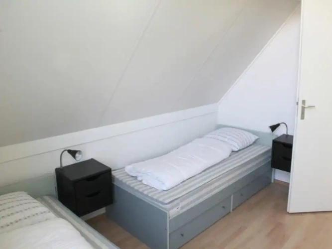 3 Bedrooms Deluxe Cottage