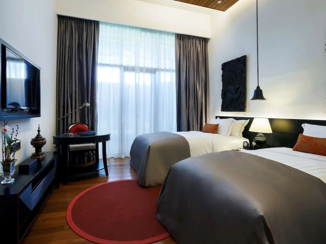 Deluxe Twin room with balcony
