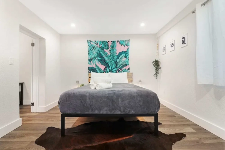 2 Bedrooms Comfort Basement room