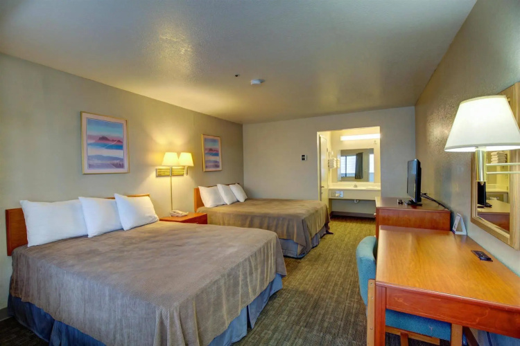 Good Nite Inn Salinas