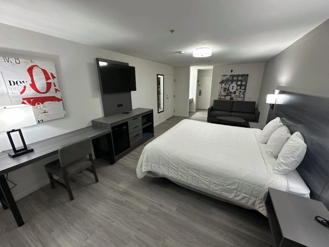 Double Suite