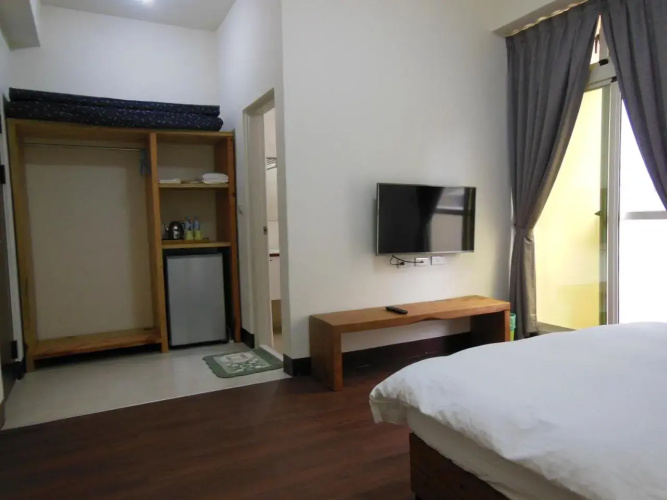 Shi Mom B&B
