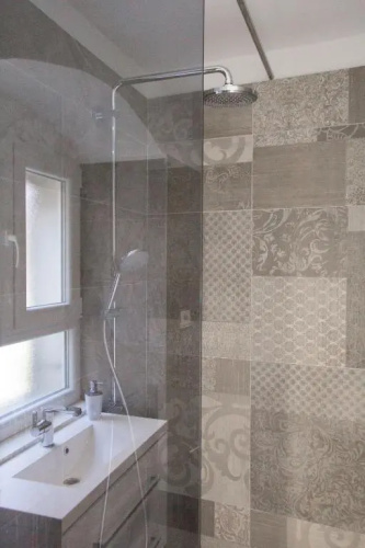 Elegant Residence Rooms