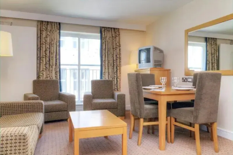 Benbulben Suites