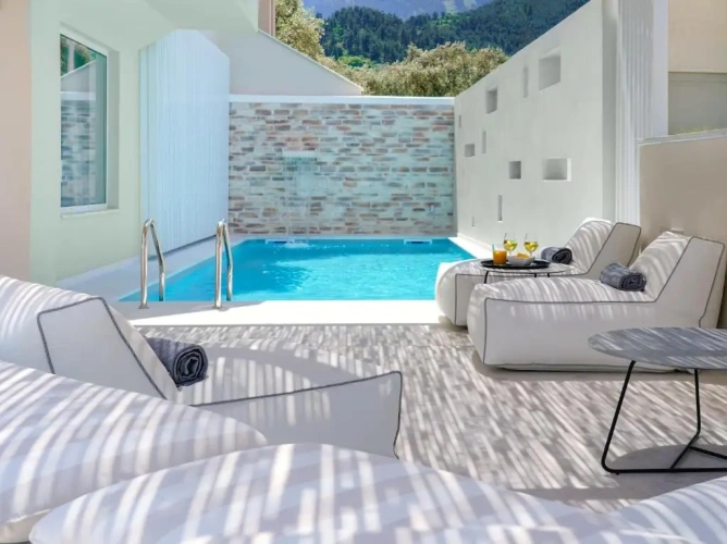 1 Bedroom Family Apartment with balcony and with view