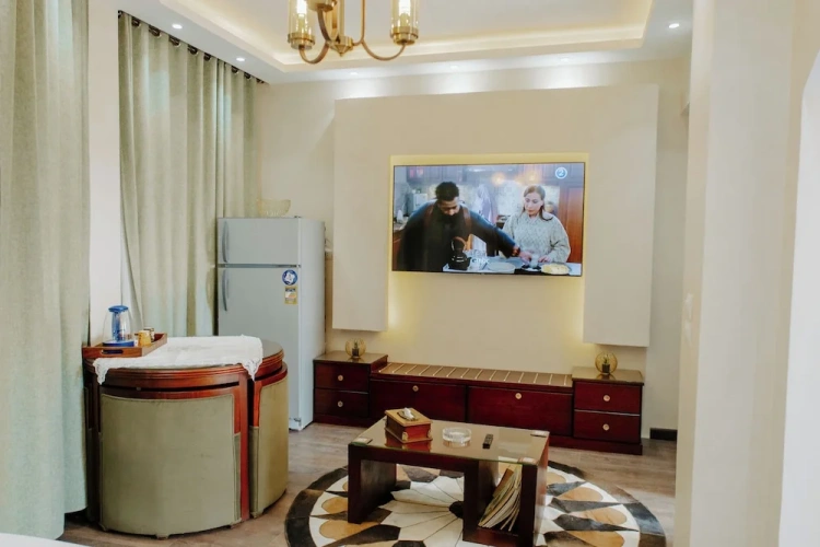 Guest rooms