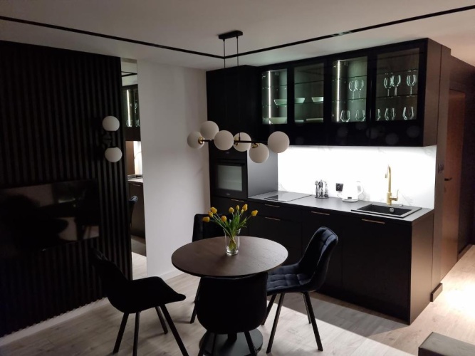 Deluxe Apartment