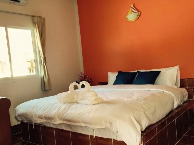 Meesaneh Resort