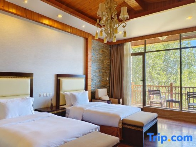 Deluxe Twin Villa
