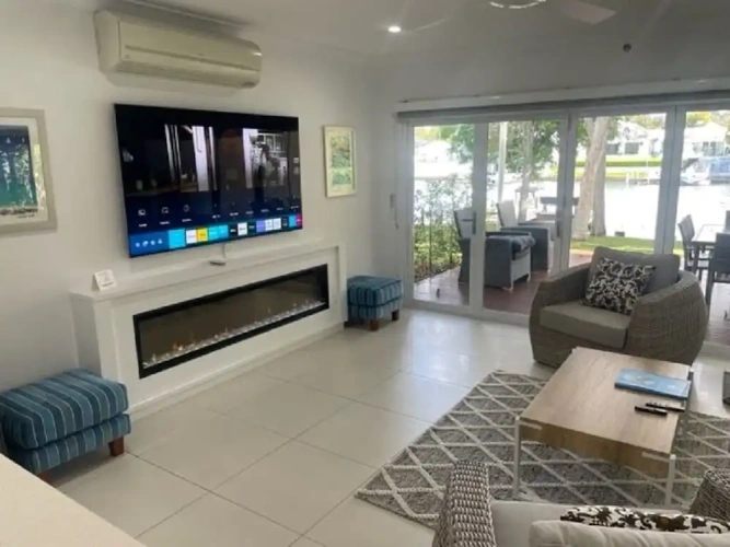 3 Bedrooms Premium room with water view