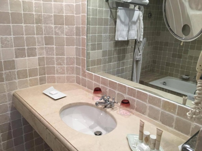 Superior Triple room