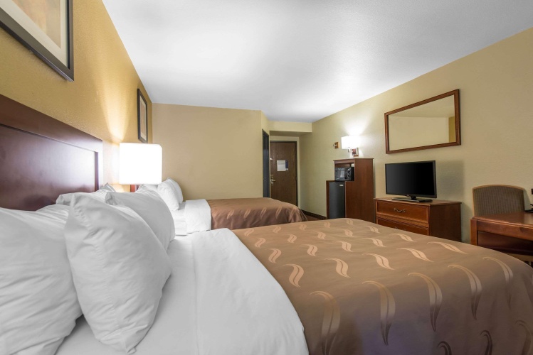 Quality Inn South Downtown photo 7